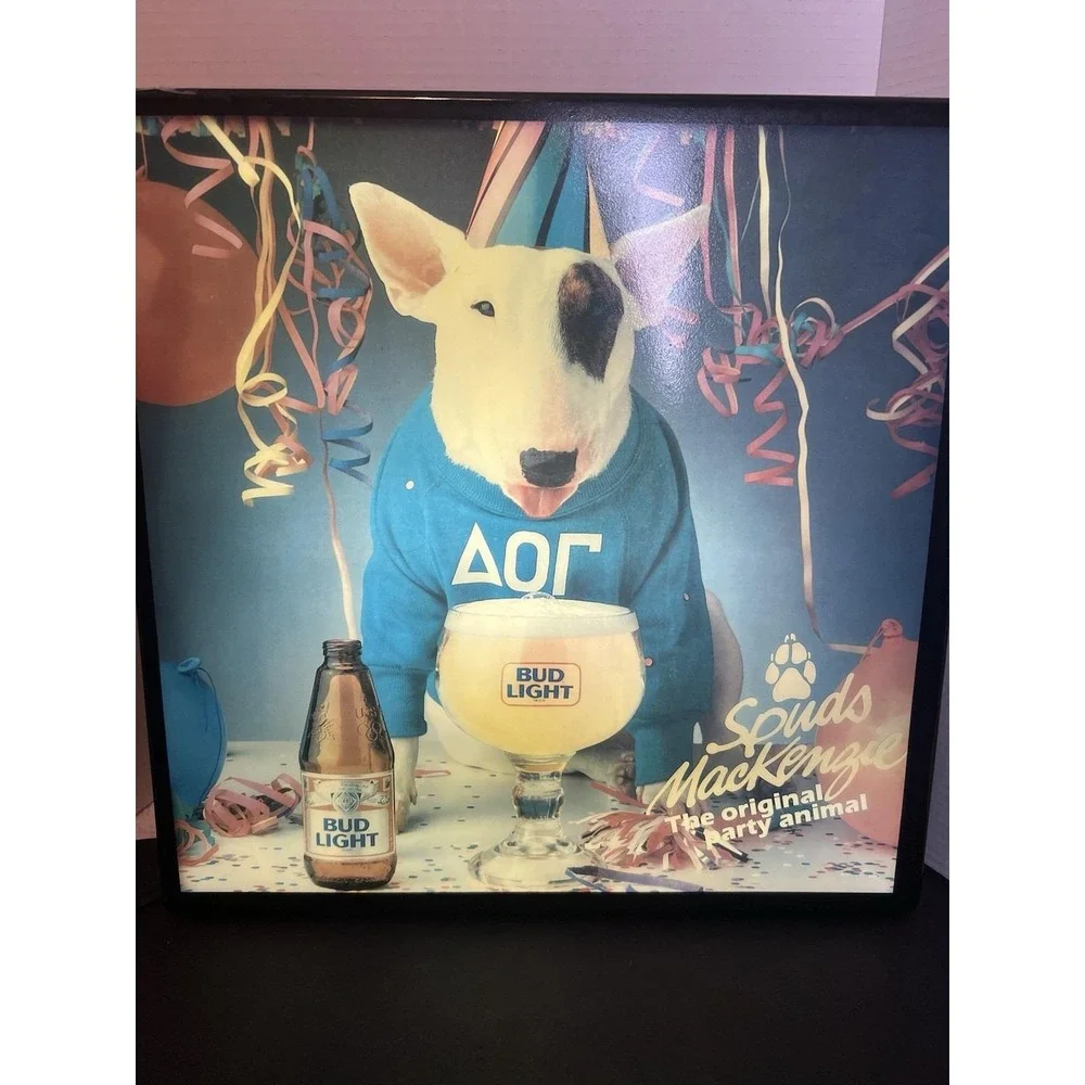 Spuds‎ Mackenzie Bar Light 1985